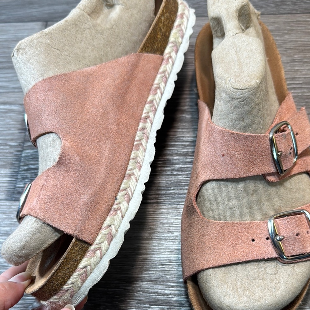 Yokono pink leather sandals woman’s size 9.5 (s33) - Picture 2 of 8